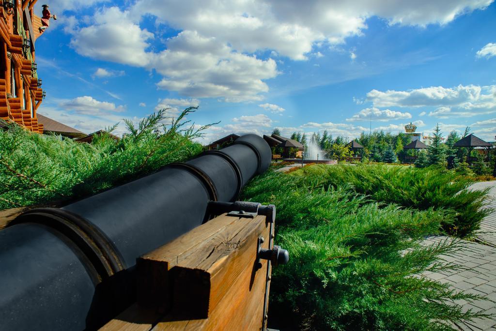Petrovskyi Brovar Бровары Экстерьер фото